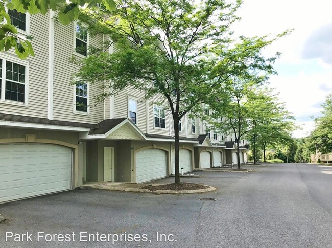 Building Photo - 3 br, 2.5 bath House - 138 Kenley Court