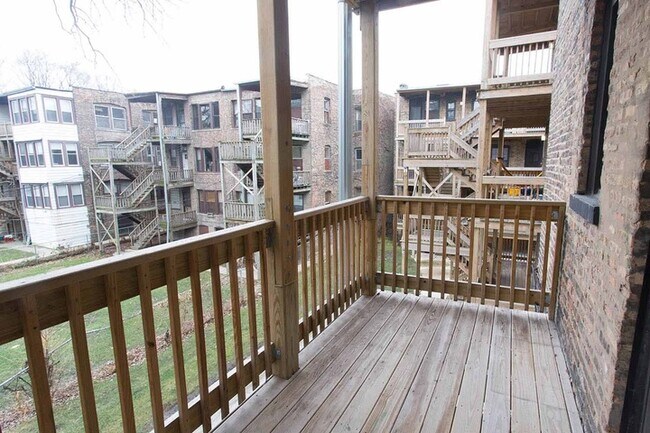 Floorplan - 5335-5345 S. Kimbark Avenue