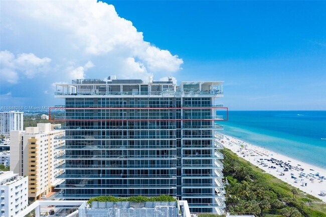 Building Photo - 3737 Collins Ave