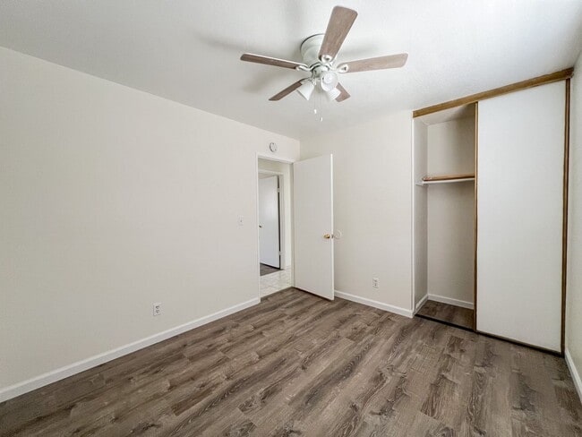 Building Photo - 29 Palms Home with Mountain Views