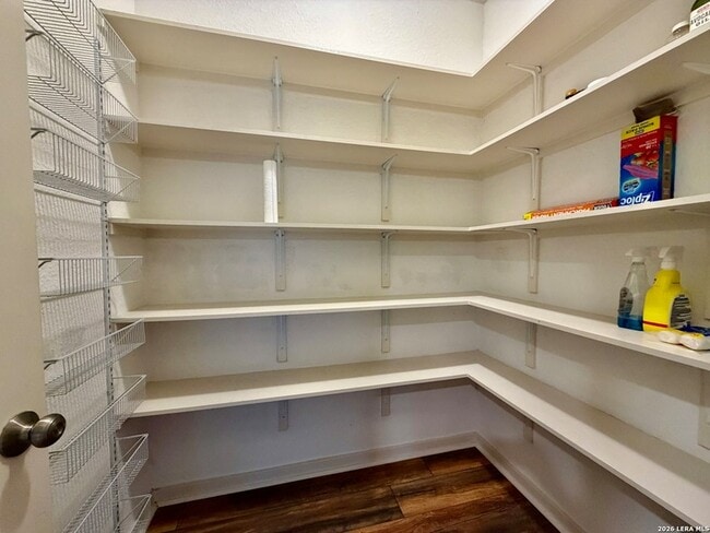 Building Photo - 1513 Winding Creek Trail