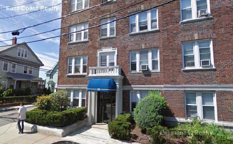 Building Photo - 51 Linden St