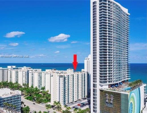 Building Photo - 4001 S Ocean Dr