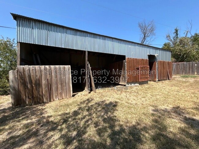 Building Photo - 1516 Oakridge Ct W
