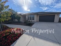 Building Photo - 1982 Dawncrest Dr