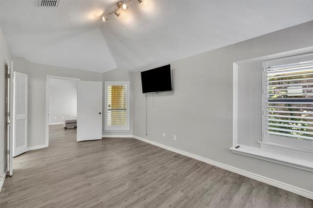 Building Photo - 2422 Libra Dr