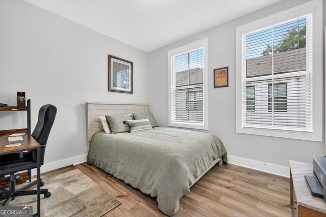 Building Photo - 4465 Dalston Dr
