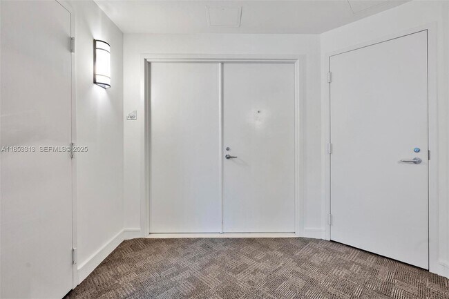 Building Photo - 3131 NE 188th St