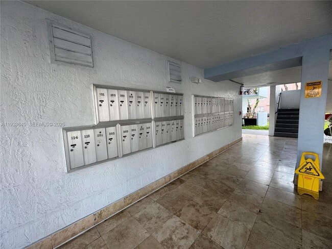 Building Photo - 1221 SW 122nd Ave