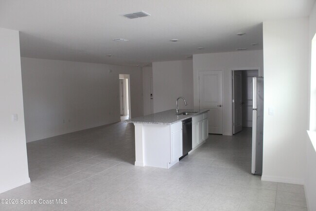 Building Photo - 251 Crosspoint St SE