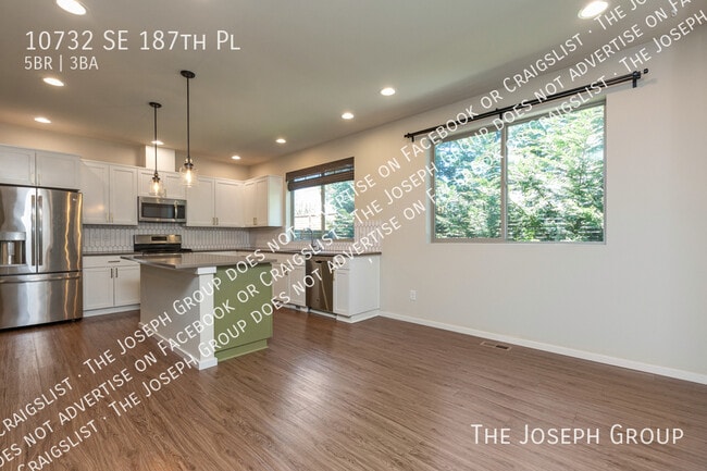 Building Photo - 10732 SE 187th Pl