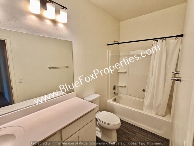 Building Photo - 7926 S Golden Bell Dr