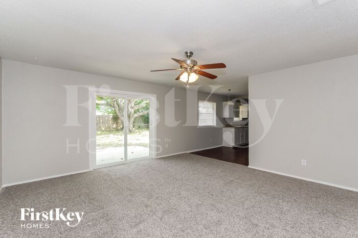 Building Photo - 1409 Harrison Ln