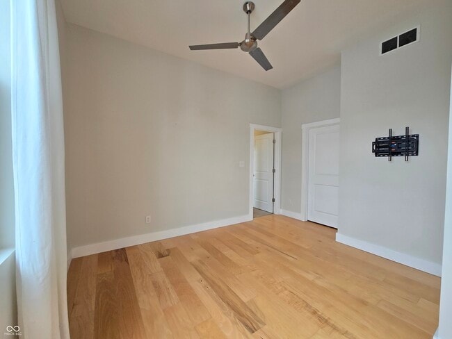 Building Photo - 1226 Cottage Ave