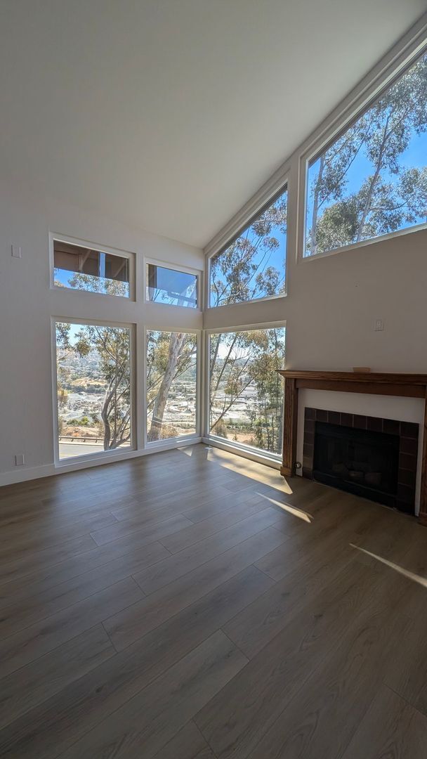 Building Photo - 11485 Cascada Way