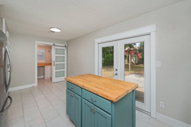 Building Photo - 30 Woodham Ave