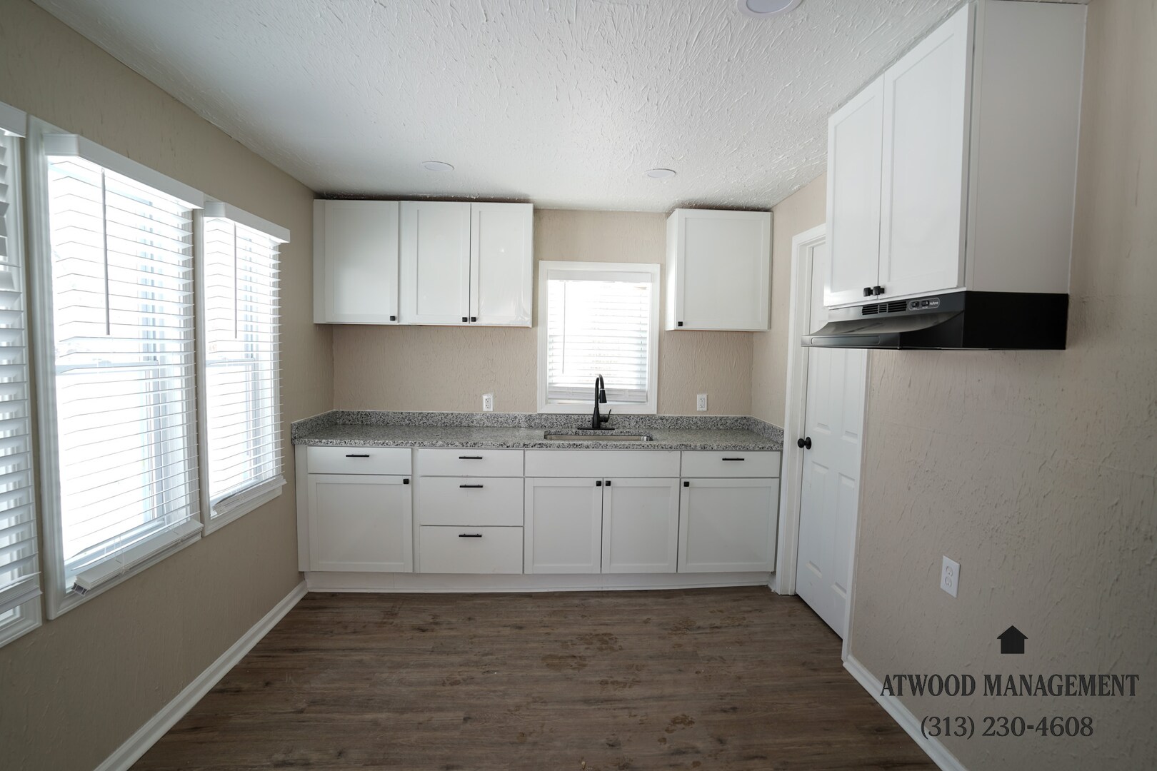 Building Photo - 12941 Penrod St