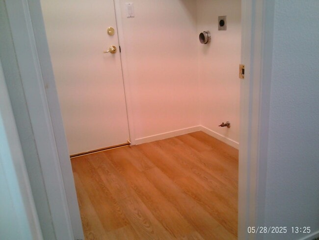 Building Photo - 8304 Black Knot Ct