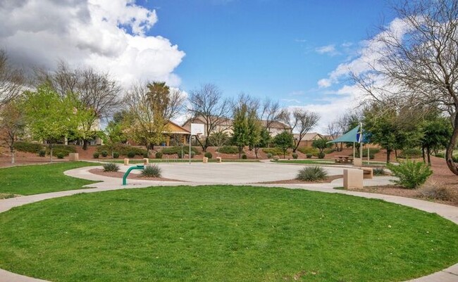 Building Photo - Discover the perfect blend of comfort and ...