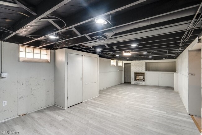 Building Photo - 8514 Deerfield Dr