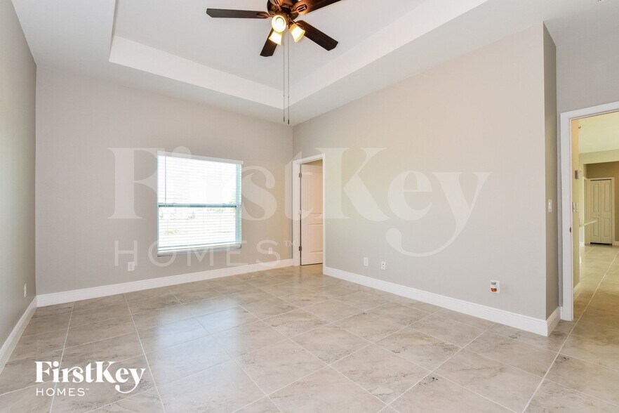 Building Photo - 309 NW 20th Terrace