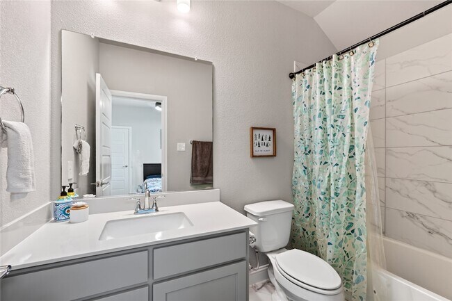 Building Photo - 853 Calusa Dr