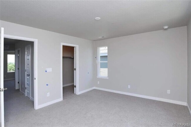 Building Photo - 12887 E Wesley Pl