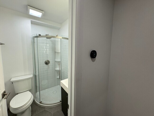 Building Photo - 431 N Alhambra Ave