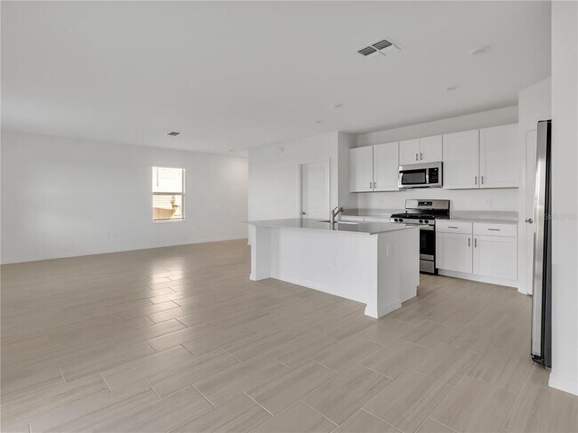 Building Photo - 12471 Sweet Angel Aura Wy