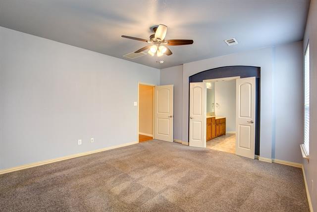 Building Photo - 9017 Hawley Dr