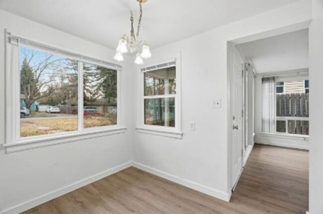 Building Photo - 1307 E Thurston Ave