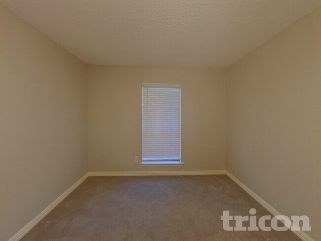 Building Photo - 6056 Birchhill Rd