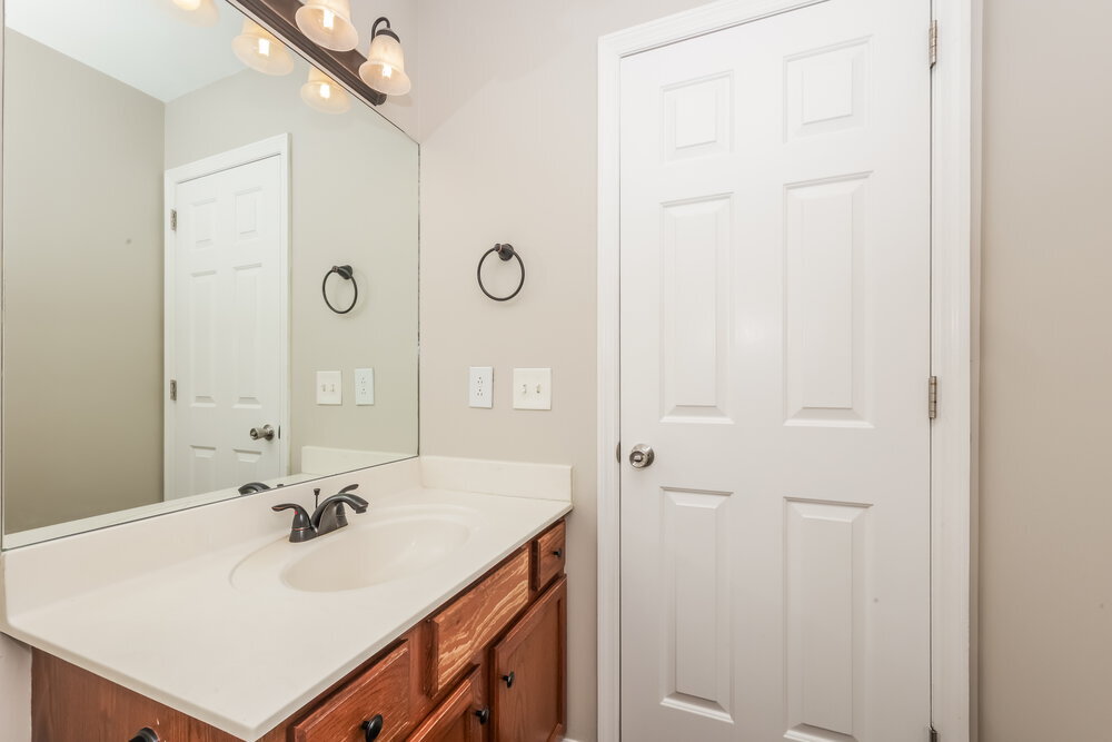 Building Photo - 6381 Paddington Way