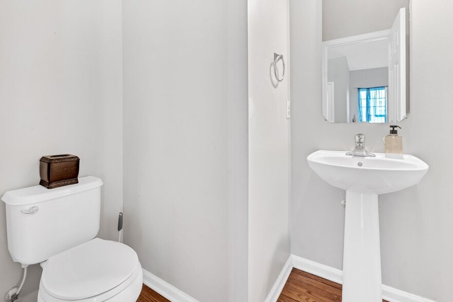 Building Photo - 5077 Stonewood Pines Dr