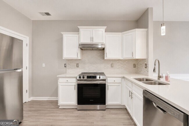Building Photo - 2785 Sudbury Trace