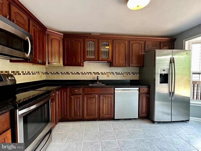 Building Photo - 6504 Brookleigh Way