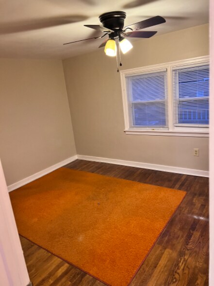 Building Photo - 2453 Berryhill St