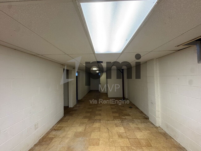 Building Photo - 312 Highfield Dr