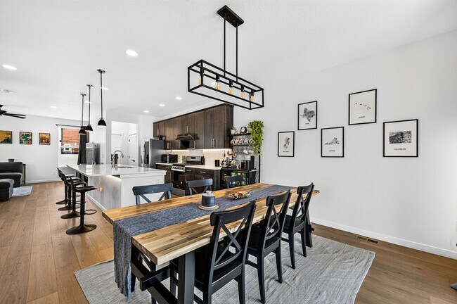 Building Photo - Wonderful Home