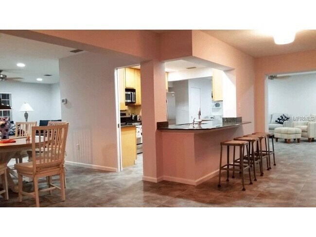 Building Photo - 5353 Cape Leyte Dr