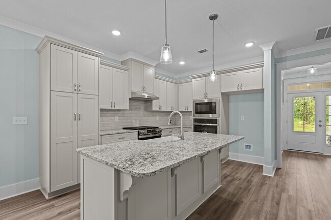 Building Photo - 707-p707 Ronaldsay Rd