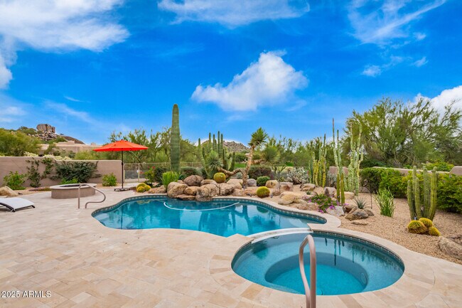 Building Photo - 7485 E Tumbleweed Dr