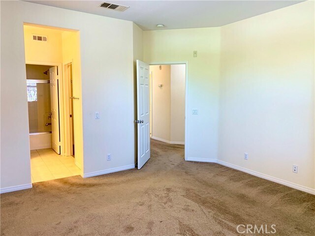 Building Photo - 142 Principia Ct