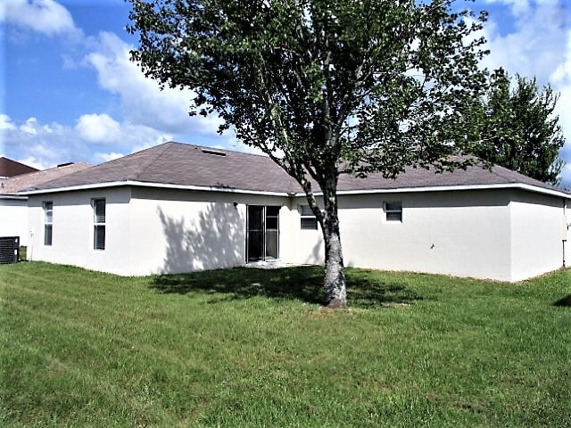 Building Photo - 7378 High Bluff Rd N