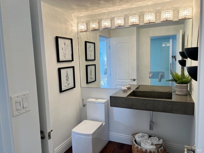 Building Photo - 6363 Christie Ave