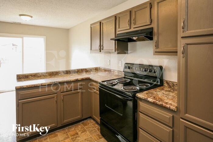 Building Photo - 6230 Long River Ln