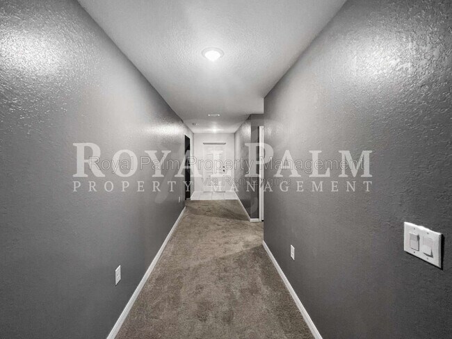 Building Photo - 3107 35th St W