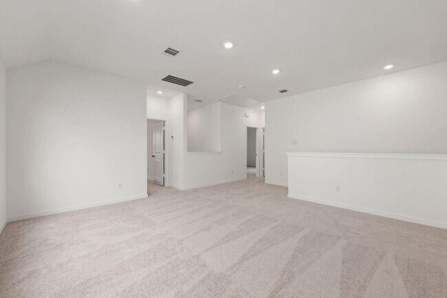 Building Photo - 6411 Symphony Wave Dr
