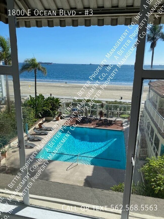 Building Photo - Historic FULLY FURNISHED Mid-Century Moder...