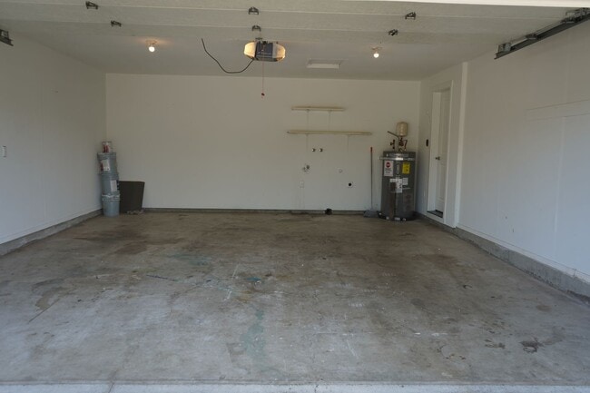 Building Photo - 17023 NE 21st St